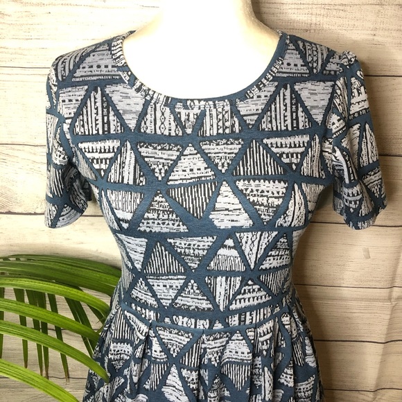 Lularoe Amelia Triangle Print - Picture 2 of 3